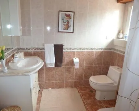 Homestay O Cantar Dos Passarinhos *